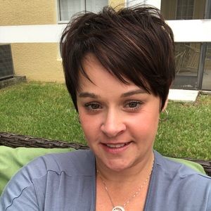 Meet your Posher, Anne